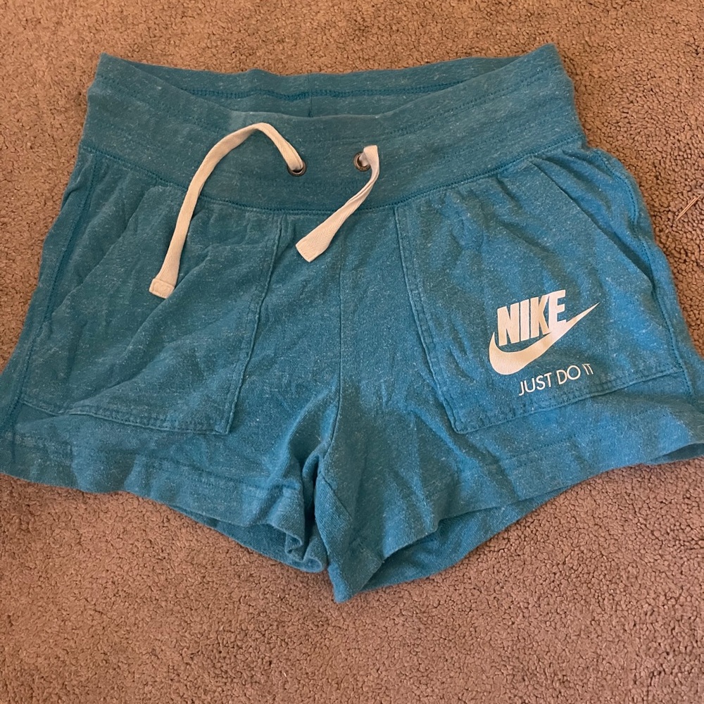 nike shorts